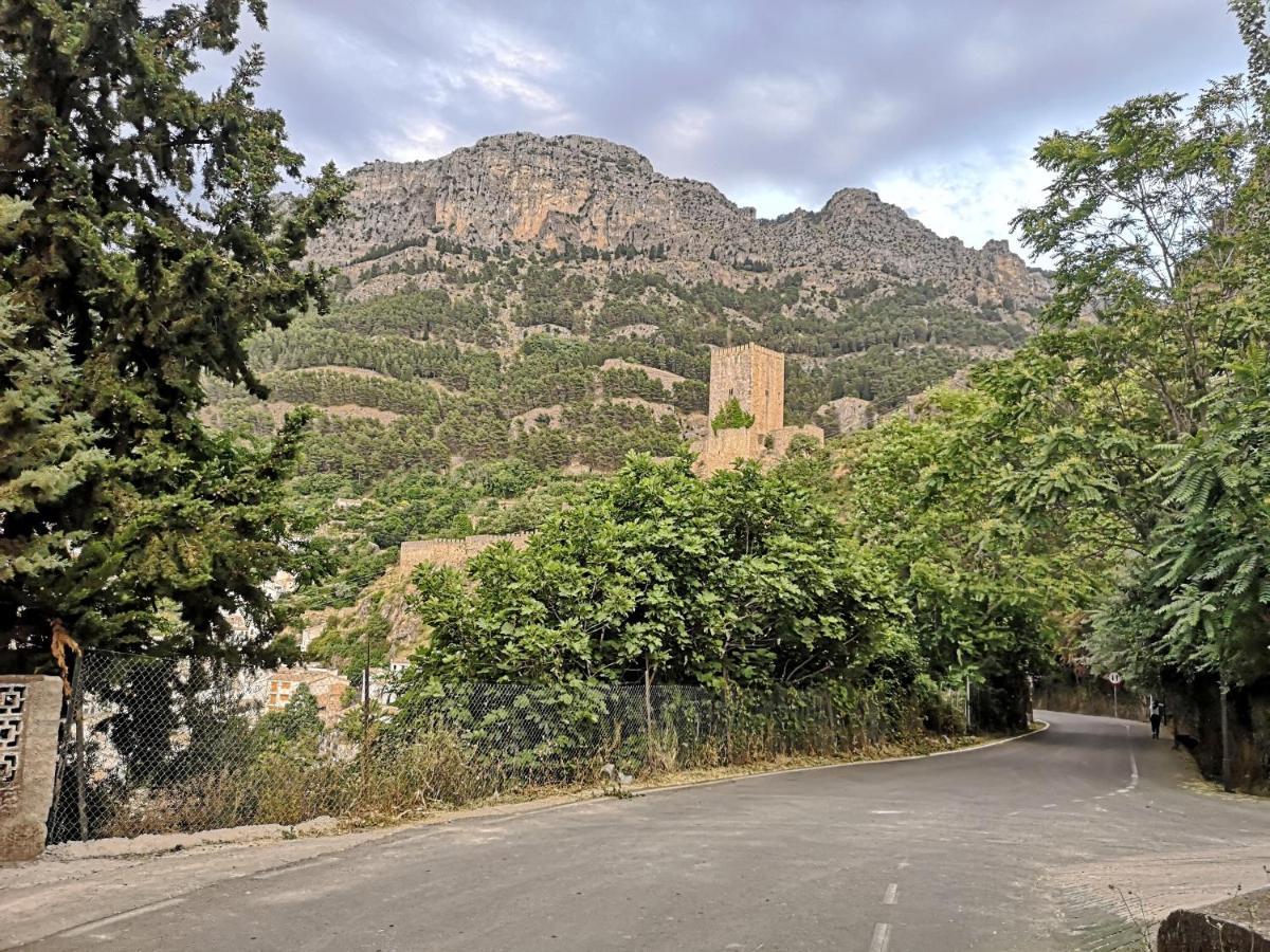 Alojamiento Martinez 1 Cazorla Buitenkant foto
